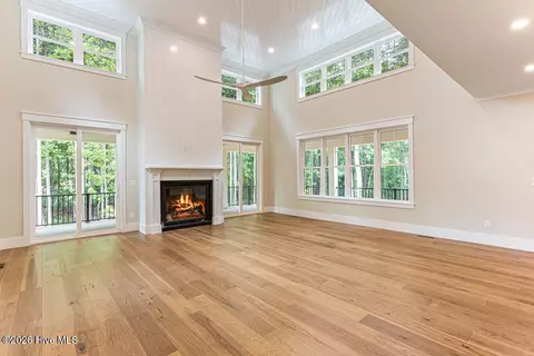 Living - 48 Glasgow Dr, Pinehurst, NC 28374 photo 3 of 9