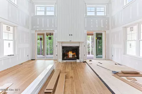 Living - 48 Glasgow Dr, Pinehurst, NC 28374 photo 2 of 6