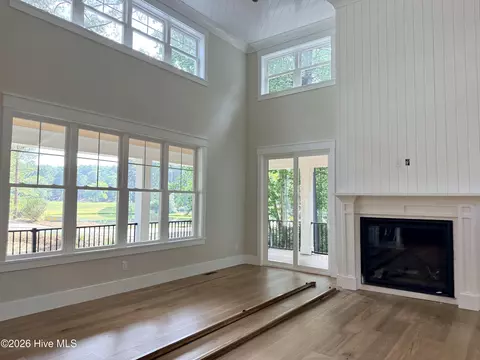 Living - 48 Glasgow Dr, Pinehurst, NC 28374 photo 2 of 9