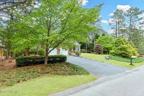 Exterior - 9 Riviera Dr, Pinehurst, NC 28374 photo 2 of 8