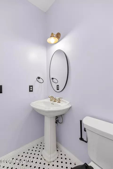 Bath - 9 Riviera Dr, Pinehurst, NC 28374 photo 4 of 5