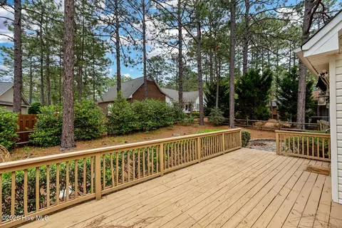 Exterior - 9 Riviera Dr, Pinehurst, NC 28374 photo 6 of 8