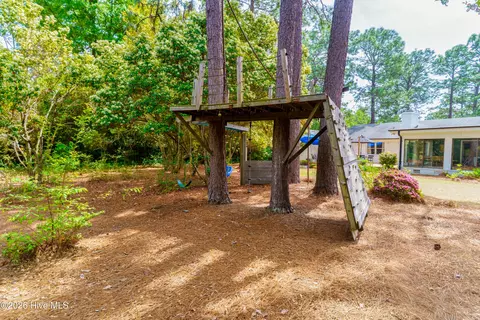 Exterior - 30 Dalrymple Rd, Pinehurst, NC 28374 photo 6 of 12