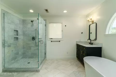Bath - 30 Dalrymple Rd, Pinehurst, NC 28374 photo 3 of 5