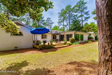Exterior - 30 Dalrymple Rd, Pinehurst, NC 28374 photo 8 of 12