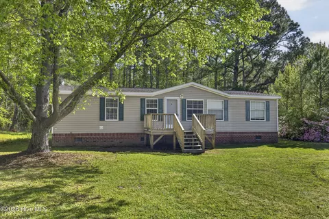 7756 Funston Rd SE, Winnabow, NC 28479