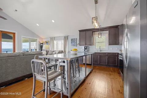 Kitchen - 1513 Bayview Rd, Bath, NC 27808 photo 2 of 4