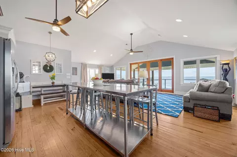 Kitchen - 1513 Bayview Rd, Bath, NC 27808 photo 4 of 4