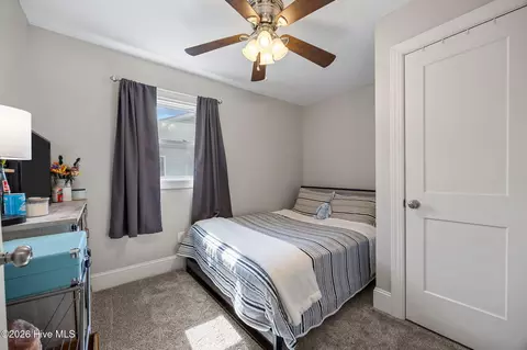 Bedroom - 1513 Bayview Rd, Bath, NC 27808 photo 6 of 7