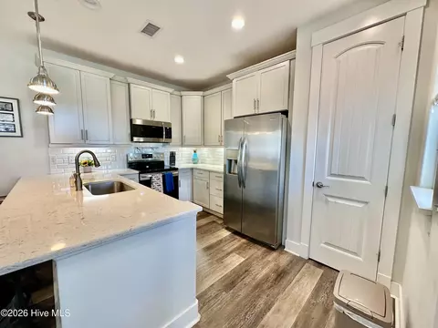 Kitchen - 1351 Albacore Loop, Calabash, NC 28467 photo 1 of 1