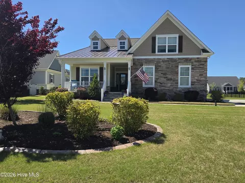 8959 Chesterfield Dr NW, Calabash, NC 28467