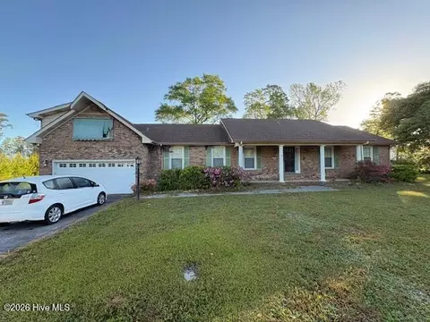 10095 Sidbury Rd, Wilmington, NC 28411