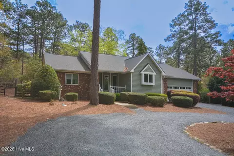 58 Juniper Creek Blvd, Pinehurst, NC 28374