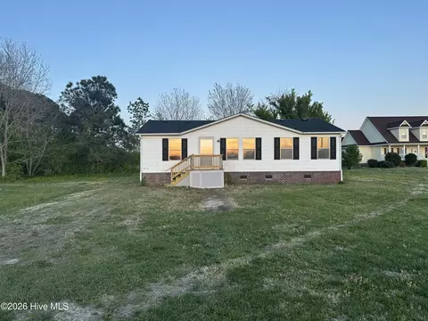 297 Old Swamp Rd, South Mills, NC 27976