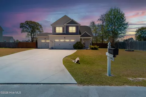 1002 Bison Trl, Jacksonville, NC 28546