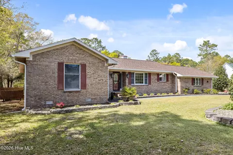 116 Pine Lake Rd, Cape Carteret, NC 28584