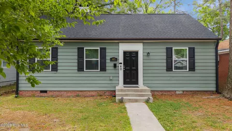 613 S Tillery St, Rocky Mount, NC 27803