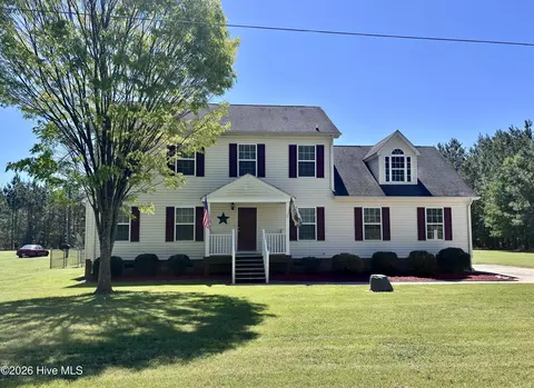 753 New Hope Church Rd, Como, NC 27818