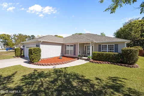 107 Sand Run Rd, Havelock, NC 28532
