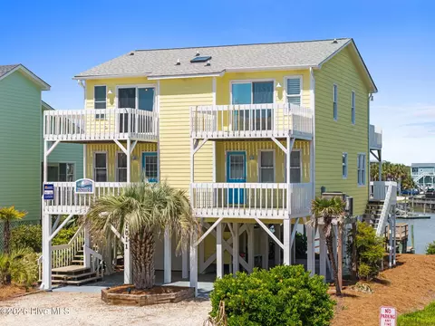1511 Canal Dr, Sunset Beach, NC 28468