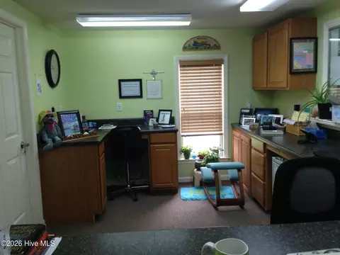 1786 Pine Valley Dr SW, Supply, NC 28462 photo 17