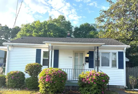 706 Ann St #706, Wilmington, NC 28401