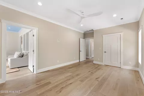 Bedroom - 406 Compass Pt, Hampstead, NC 28443 photo 3 of 8