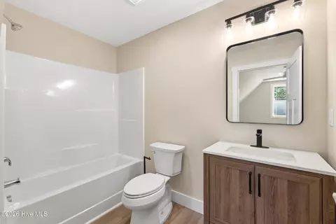 Bath - 406 Compass Pt, Hampstead, NC 28443 photo 6 of 6