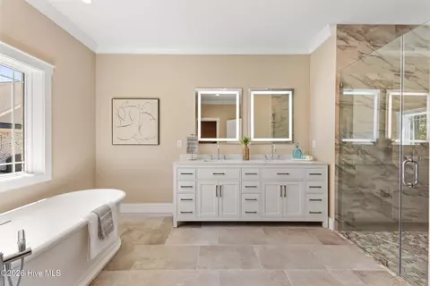 Bath - 406 Compass Pt, Hampstead, NC 28443 photo 1 of 6