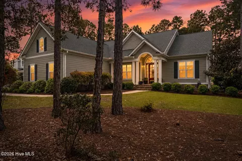 3815 Ridge Crest Dr, Southport, NC 28461