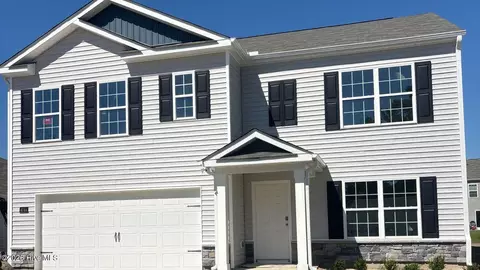 4044 Topsail Trl, New Bern, NC 28560
