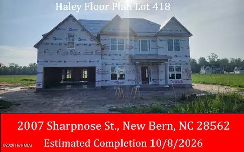 2007 Sharpnose St, New Bern, NC 28562