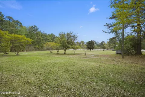 Exterior - 465 Annandale Trce, Hampstead, NC 28443 photo 13 of 19
