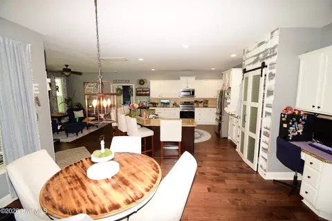 612 Dezi Ln, Hubert, NC 28539 photo 22