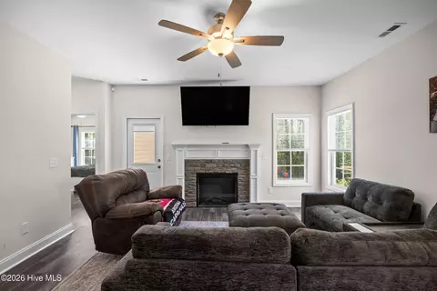 107 Clymer Ct, Hubert, NC 28539 photo 14
