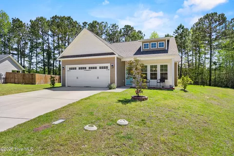 107 Clymer Ct, Hubert, NC 28539 photo 4
