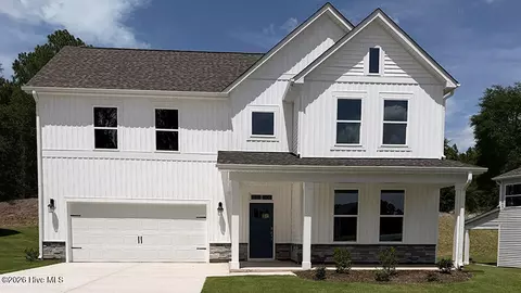 1025 Martin Farms Blvd, Aberdeen, NC 28315
