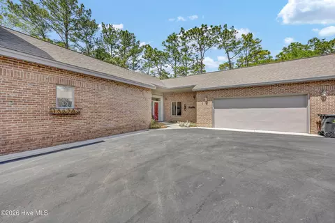 3701 Reston Ct #B, Wilmington, NC 28403