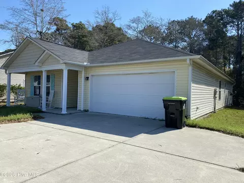 2184 Bayside St SW, Supply, NC 28462