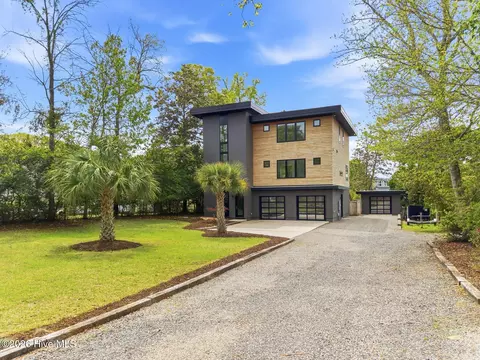 830 Santa Maria Ave, Wilmington, NC 28411
