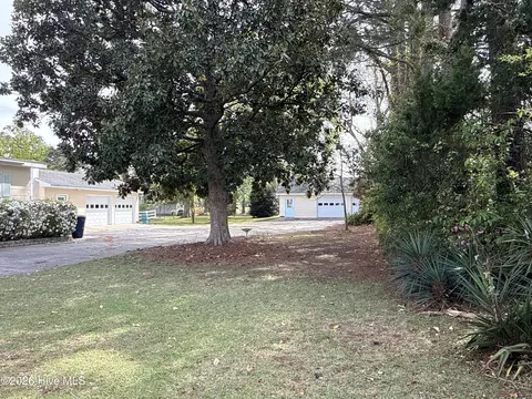 Exterior - 415 E 5th St, Washington, NC 27889 photo 7 of 7