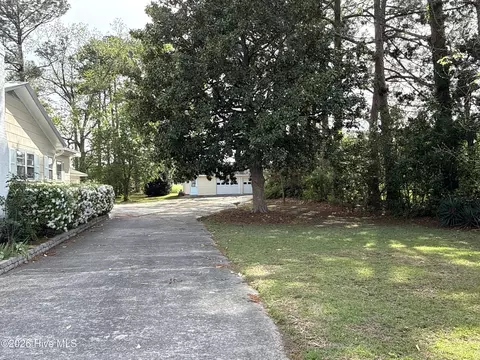 Exterior - 415 E 5th St, Washington, NC 27889 photo 4 of 7