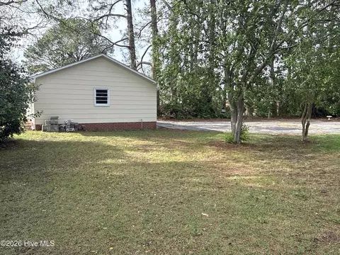 Exterior - 415 E 5th St, Washington, NC 27889 photo 2 of 7