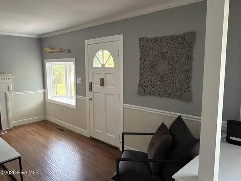 Entry Way - 415 E 5th St, Washington, NC 27889 photo 1 of 1