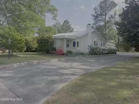 415 E 5th St, Washington, NC 27889
