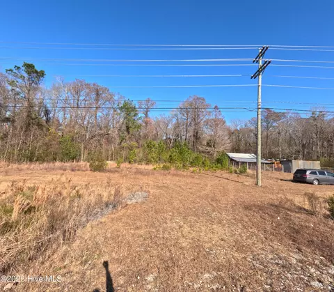 1375 Piney Green Rd, Jacksonville, NC 28546