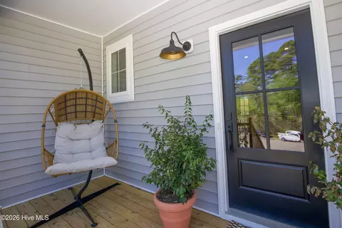 Exterior - 8 Raintree Ct, Pinehurst, NC 28374 photo 3 of 7