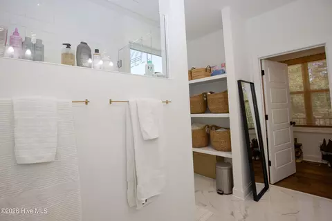 Bath - 8 Raintree Ct, Pinehurst, NC 28374 photo 3 of 8