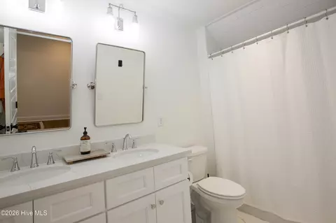 Bath - 8 Raintree Ct, Pinehurst, NC 28374 photo 8 of 8