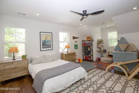 Bedroom - 8 Raintree Ct, Pinehurst, NC 28374 photo 5 of 10